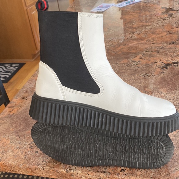Chelsea boot - Picture 5 of 8